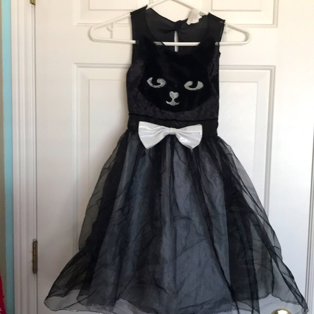 Cat dress up dress